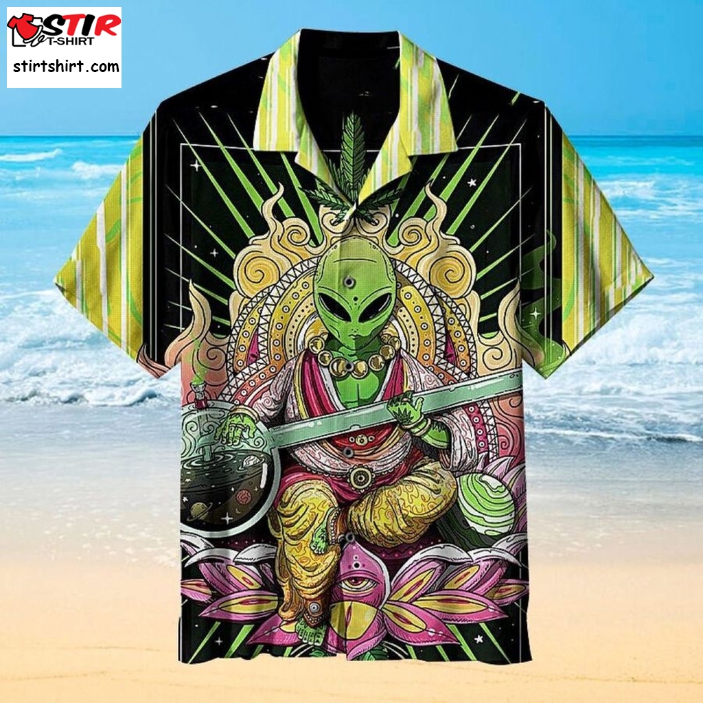 Amazing Alien Hawaiian Vintage Summer Shirt