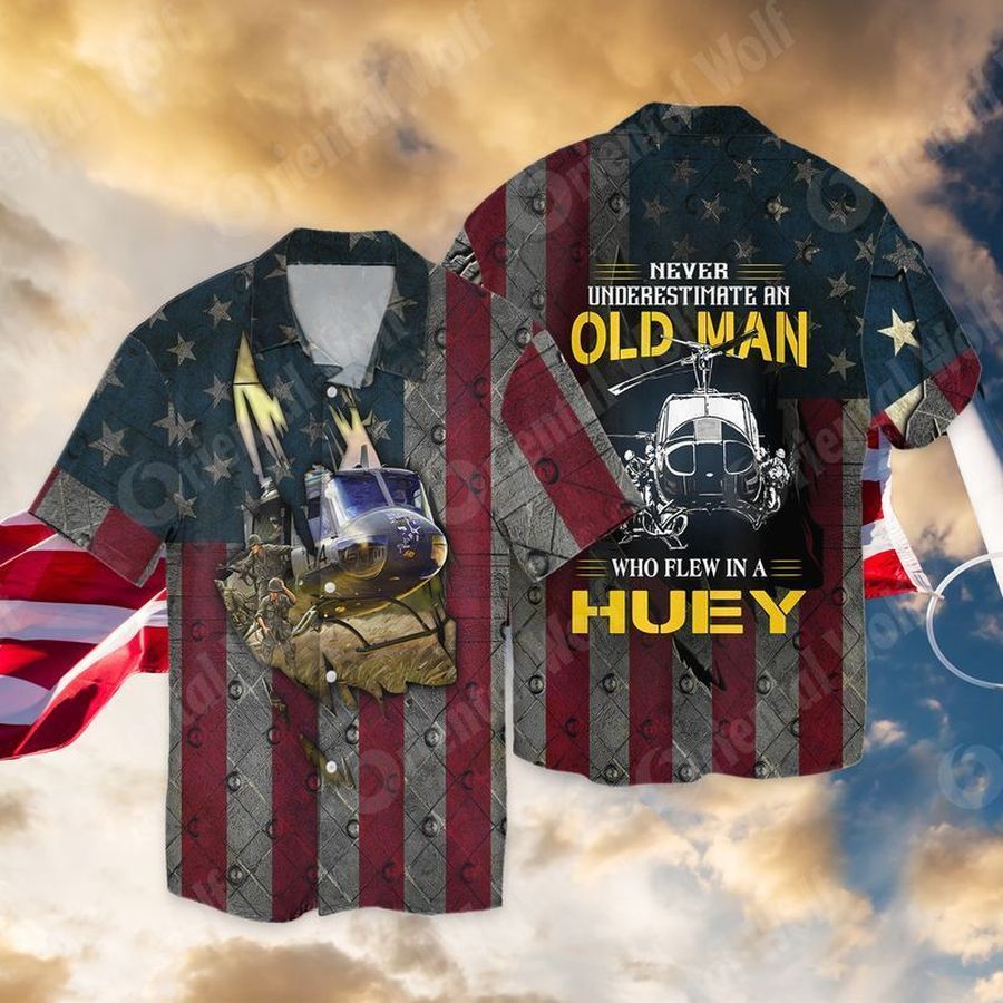 4Th Of July Independence Day Helicopter Never Underestimate An Old Man Who Flew In A Huey For Graphic Print Short Sleeve Hawaiian Casual Shirt Y97