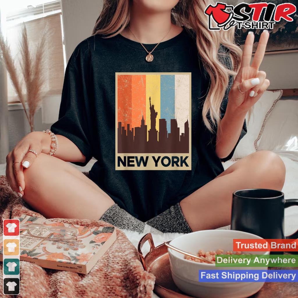 New York City Skyline Shirt Vintage Retro 70'S Nyc Graphic Shirt Hoodie Sweater Long Sleeve