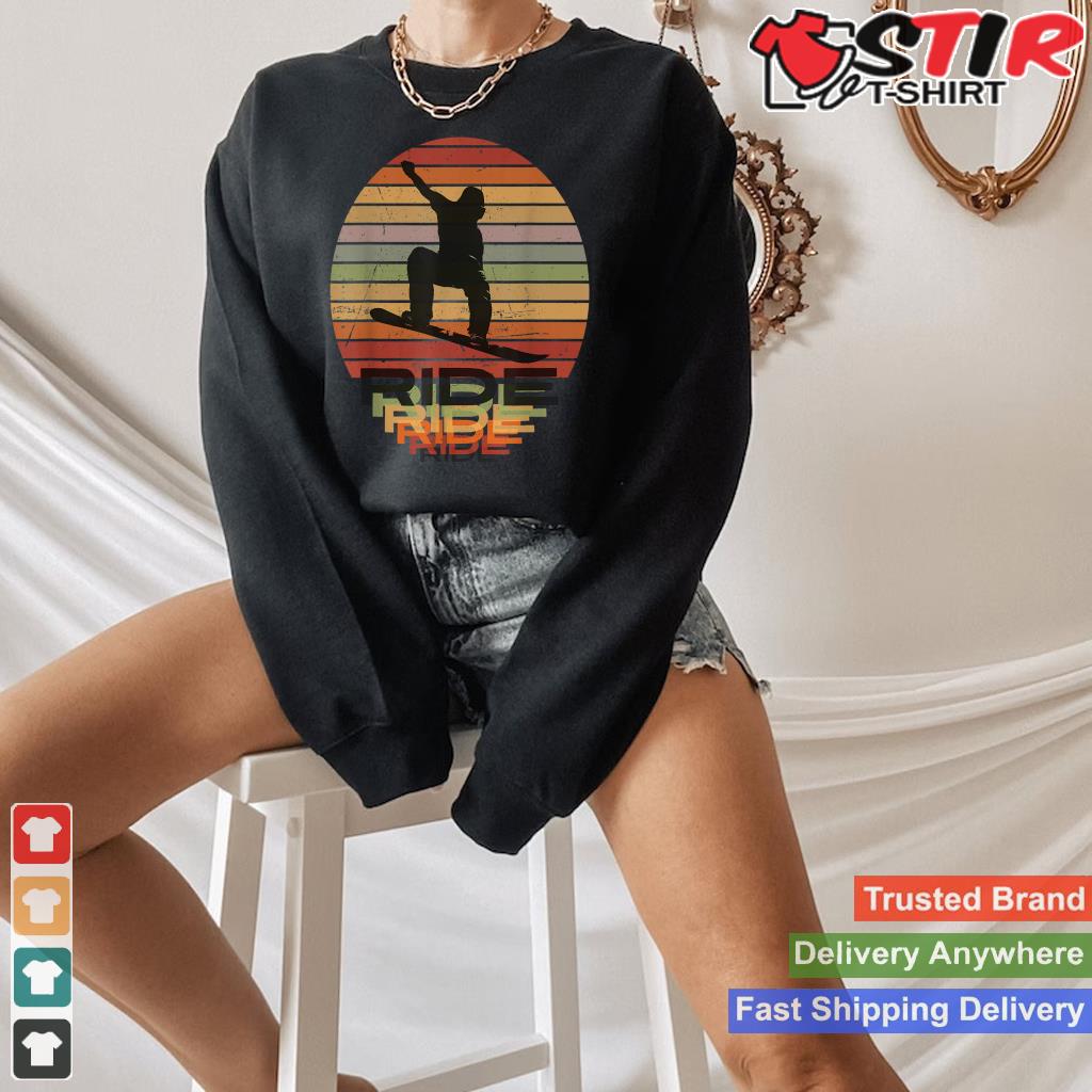 Ride Snowboard Vintage Sunset Distressed Snowboarder Graphic Shirt Hoodie Sweater Long Sleeve